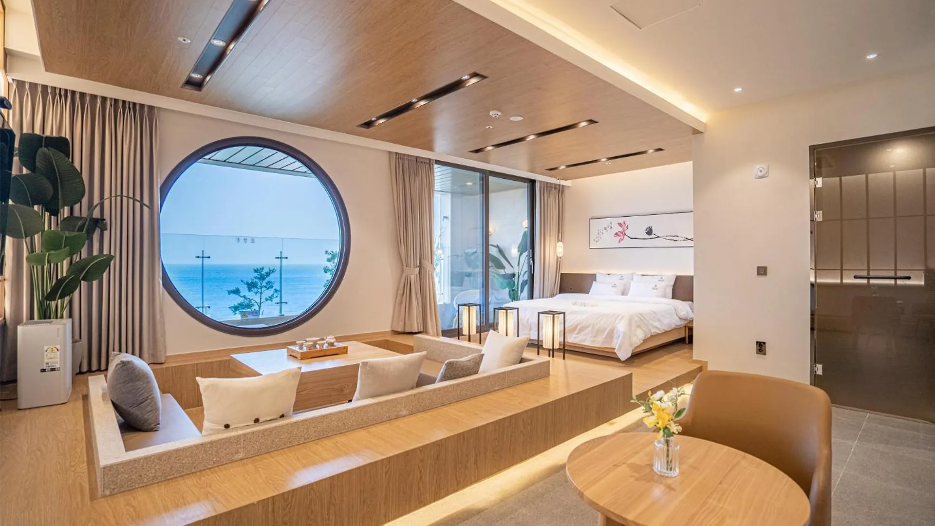 Soleil Hotel 蔚山 3*,  韩国